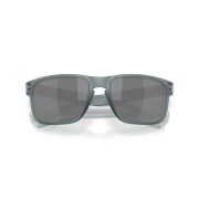 Oakley-Holbrook-Top